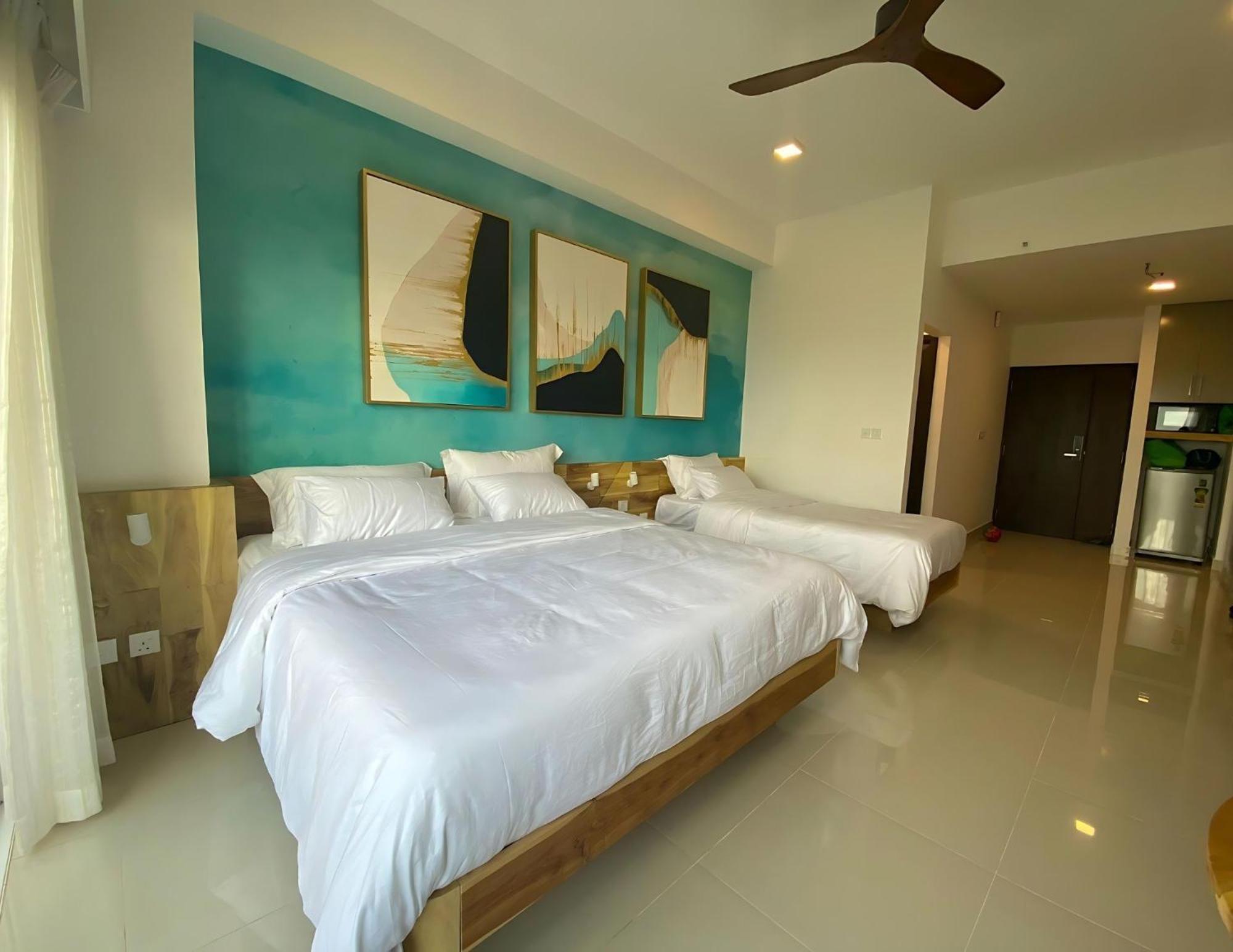 Negombo Ocean Breeze - Bliss On The Beach Luxury Apartments By Serendib Vacation Buitenkant foto