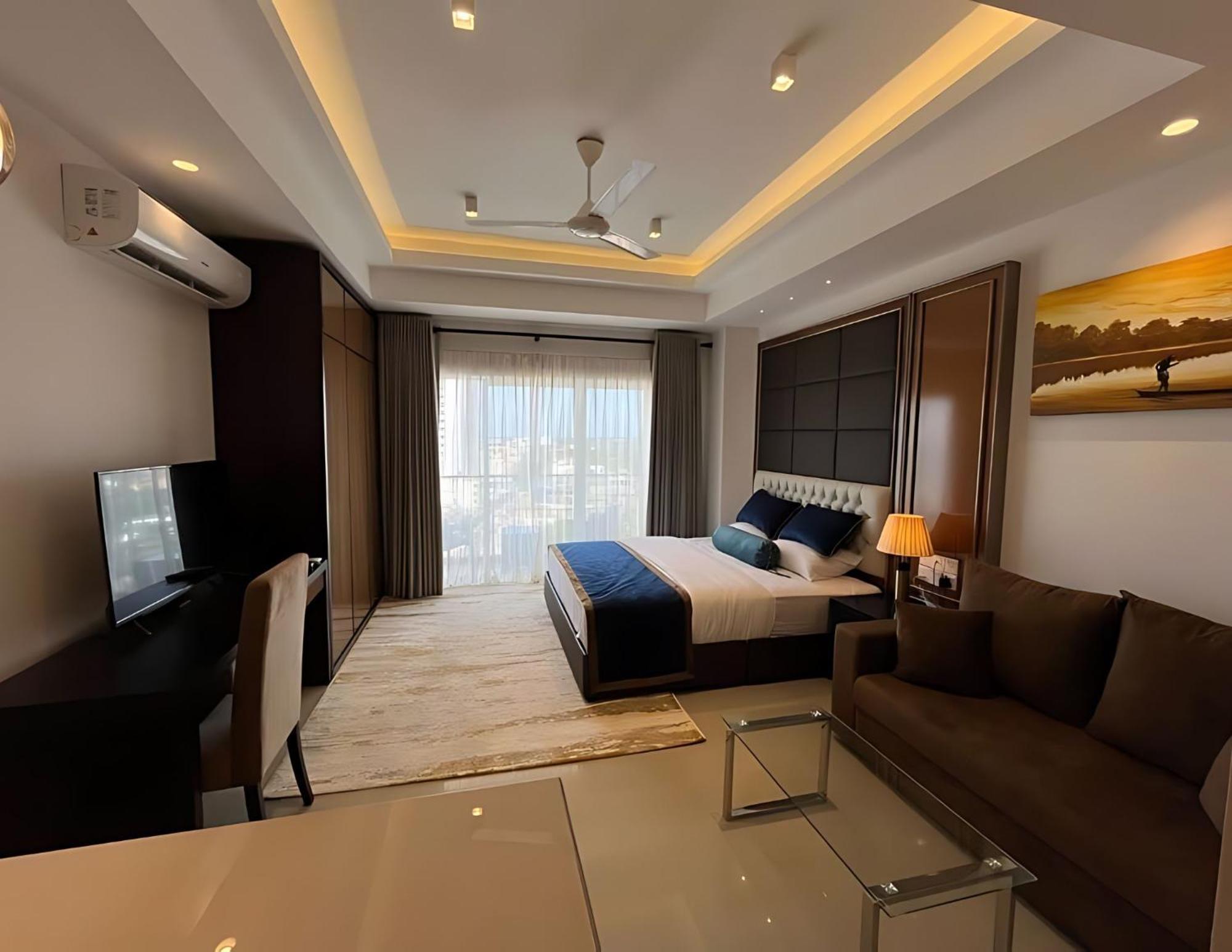 Negombo Ocean Breeze - Bliss On The Beach Luxury Apartments By Serendib Vacation Buitenkant foto