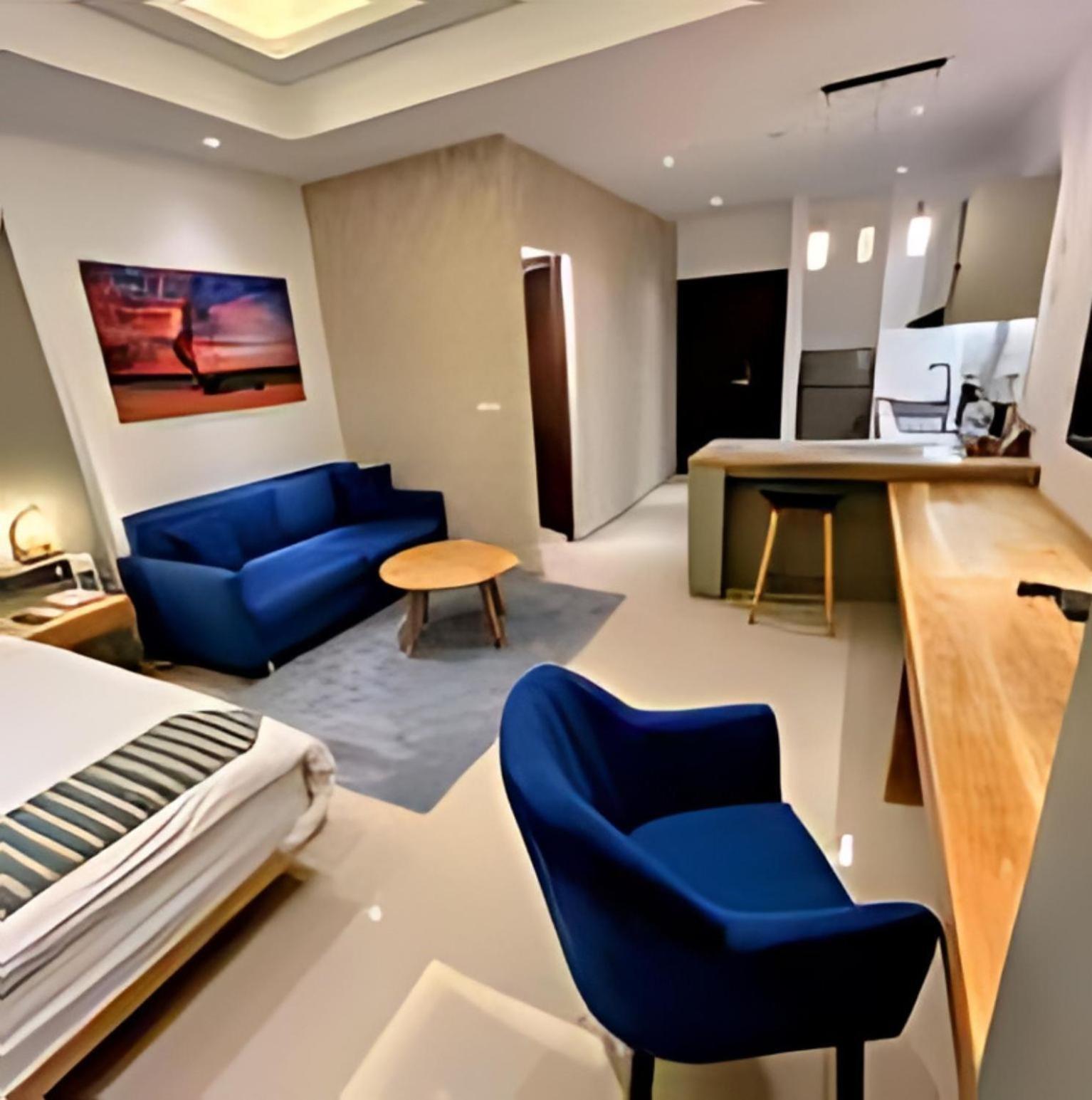 Negombo Ocean Breeze - Bliss On The Beach Luxury Apartments By Serendib Vacation Buitenkant foto