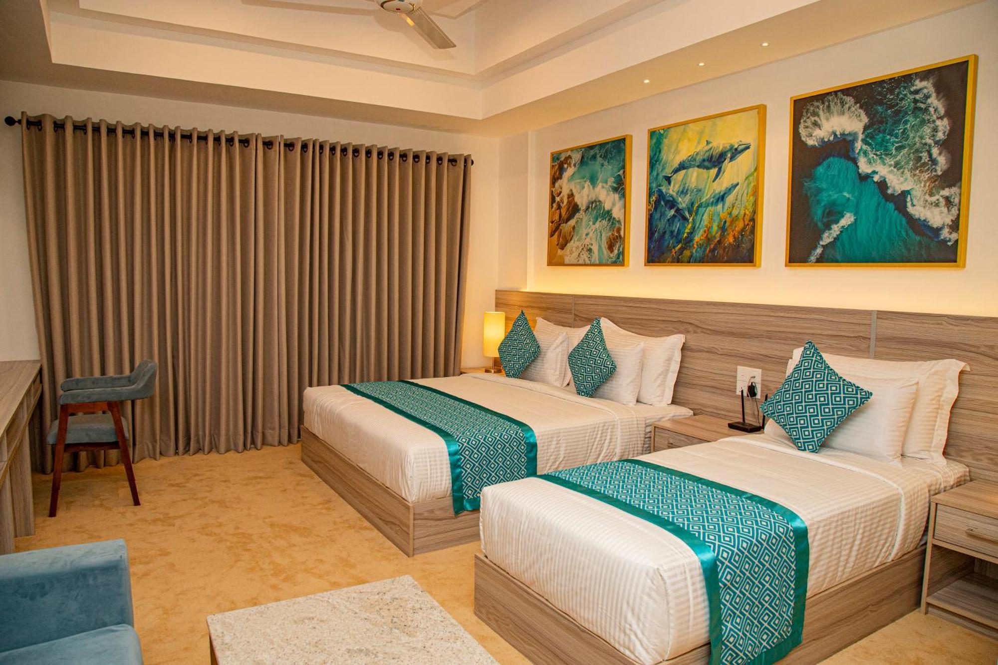 Negombo Ocean Breeze - Bliss On The Beach Luxury Apartments By Serendib Vacation Buitenkant foto
