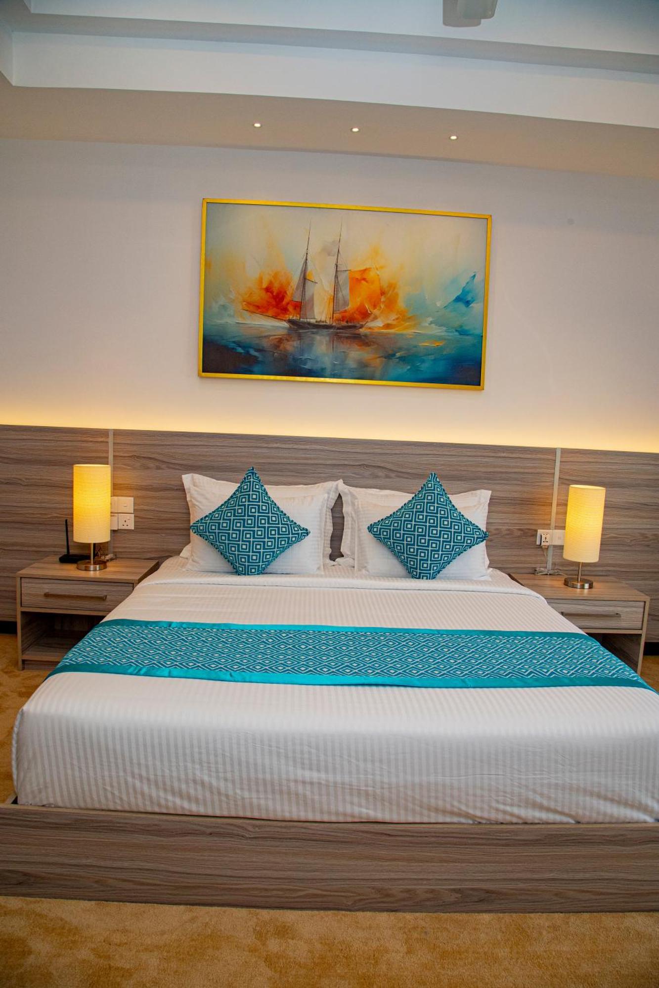 Negombo Ocean Breeze - Bliss On The Beach Luxury Apartments By Serendib Vacation Buitenkant foto