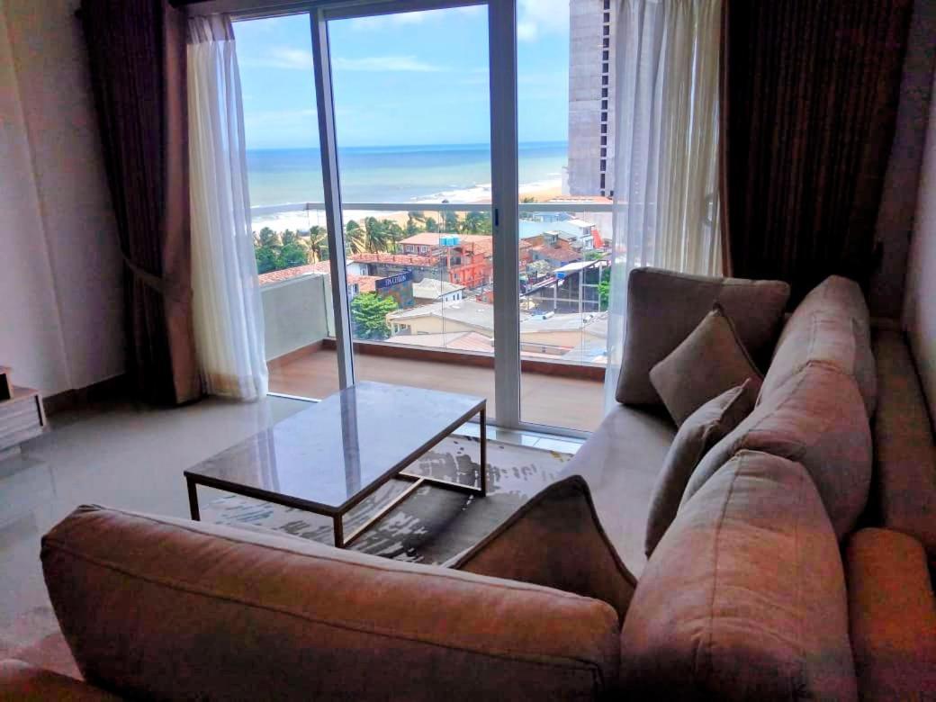 Negombo Ocean Breeze - Bliss On The Beach Luxury Apartments By Serendib Vacation Buitenkant foto