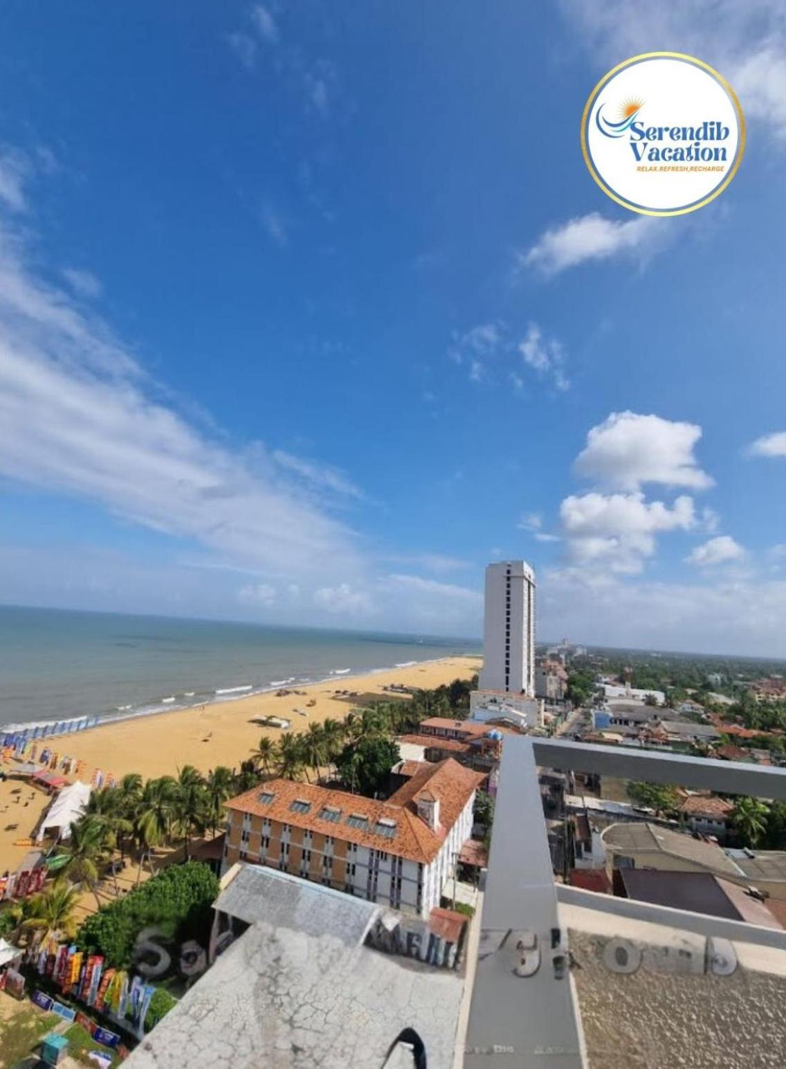 Negombo Ocean Breeze - Bliss On The Beach Luxury Apartments By Serendib Vacation Buitenkant foto