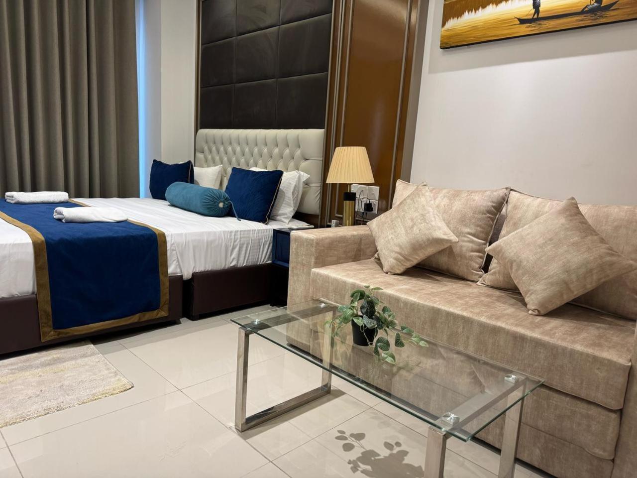 Negombo Ocean Breeze - Bliss On The Beach Luxury Apartments By Serendib Vacation Buitenkant foto